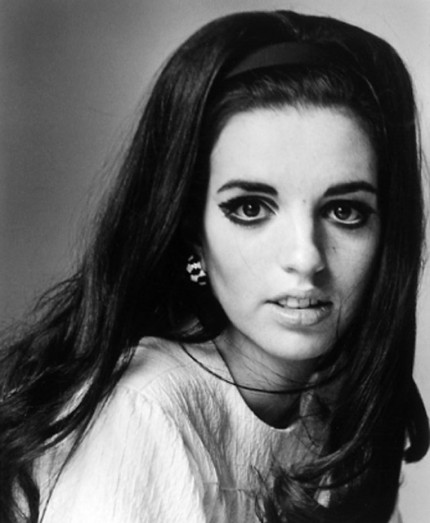 “Liza Minnelli, 1967” Hollywood Women Portfolio, 20 x 24 inches | Sold Individually or as a Portfolio of Ten Portraits