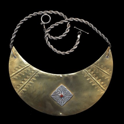 BC Celtic Lunula bronze side
