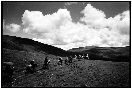 Return to the Roof of the World - Photo 9